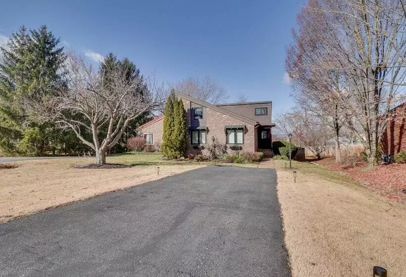 Harrisonburg Home W/ Deck   2 Mi To Jmu!