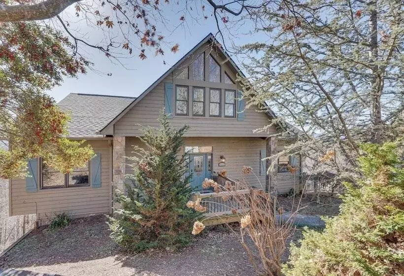 Hayesville Home W/ Hot Tub + Mountain Views!