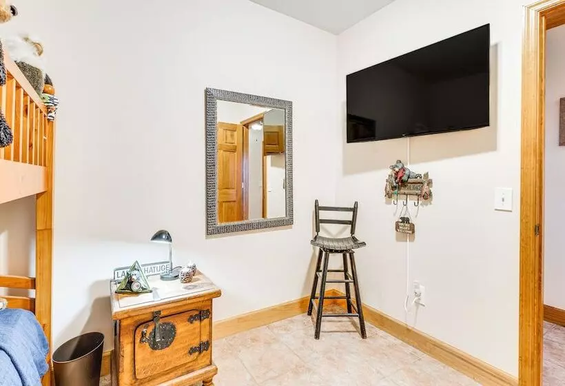 Hayesville Home W/ Hot Tub + Mountain Views!