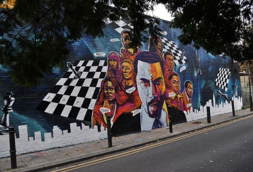 Hotel Cosmos Capsule Coworking London