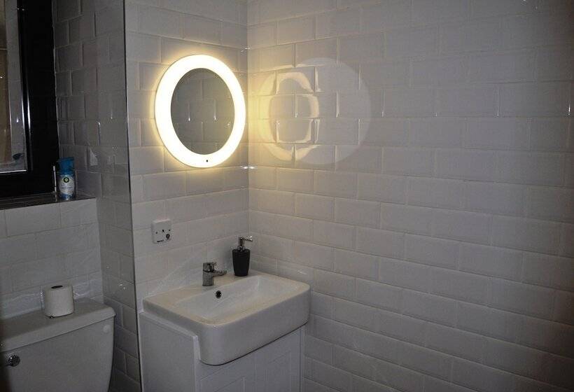 Hotel Cosmos Capsule Coworking London