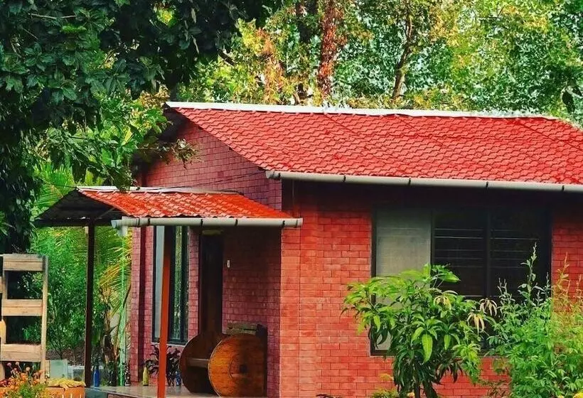 Hotelli Kisan Eco Farm