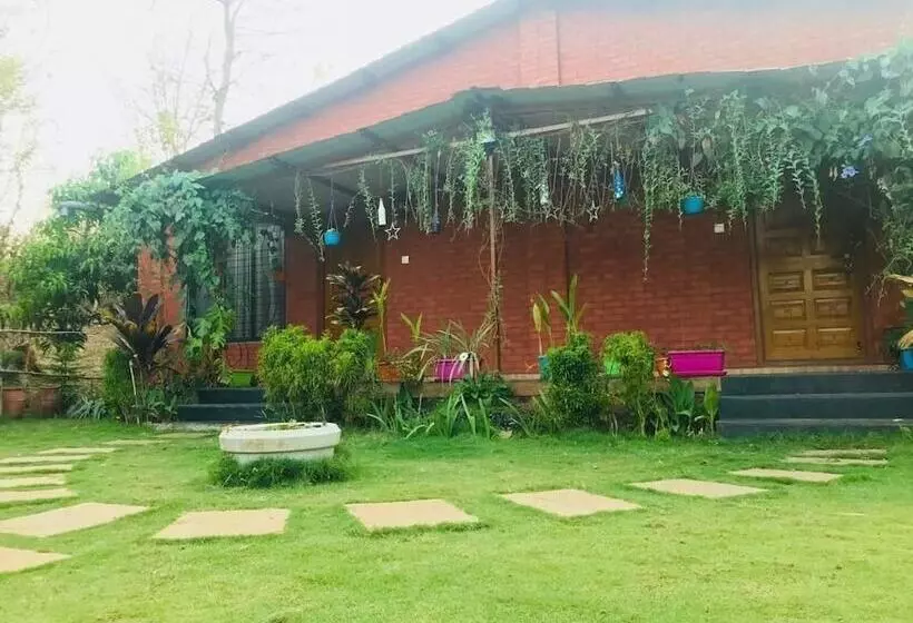 Hotelli Kisan Eco Farm