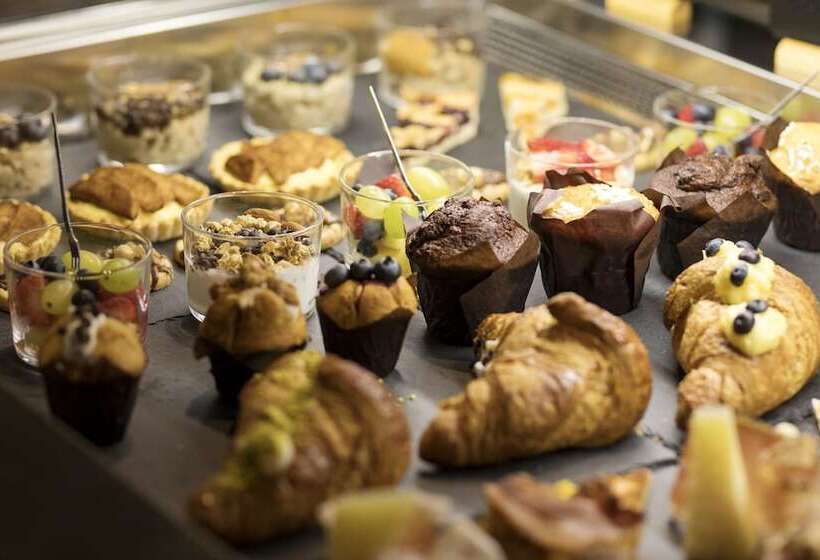 Hotel Moody Smart & Comfy