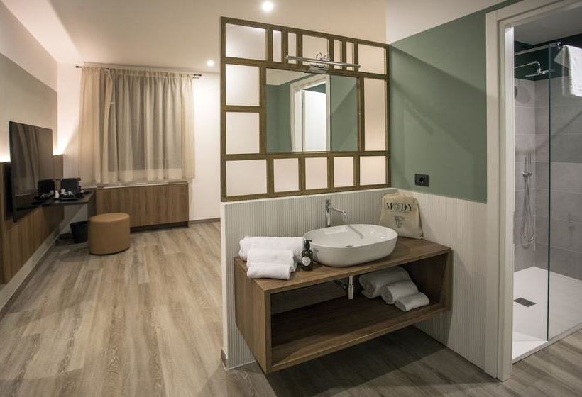 Hotel Moody Smart & Comfy