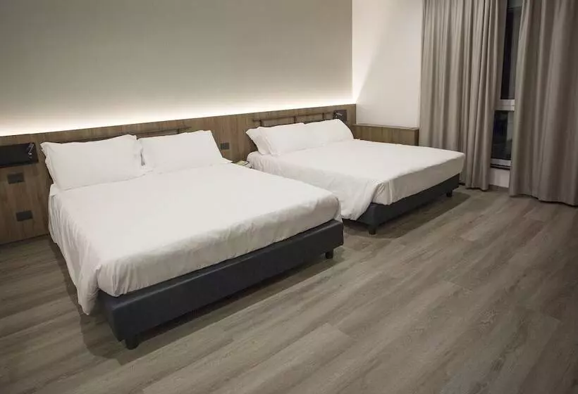 ホテル Moody Smart & Comfy