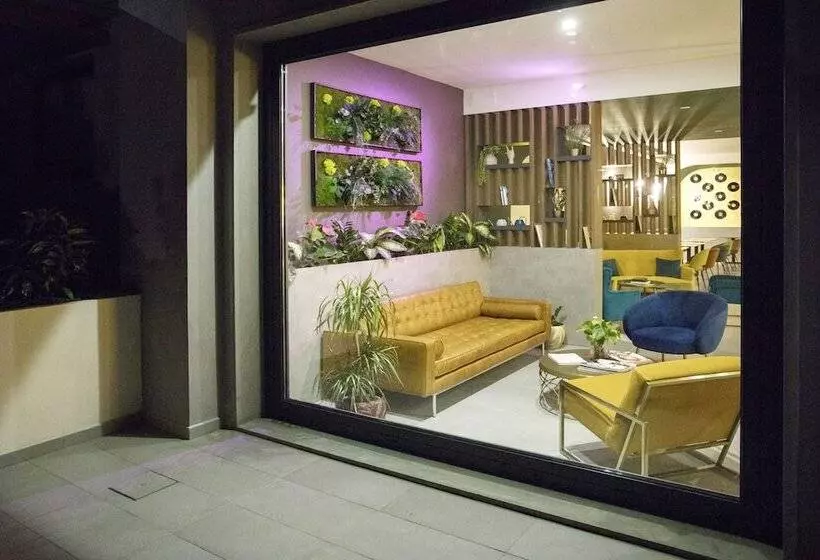 ホテル Moody Smart & Comfy