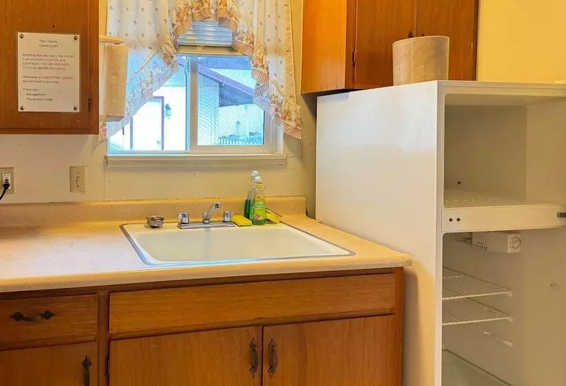 Hotelli Quality Inn & Suites