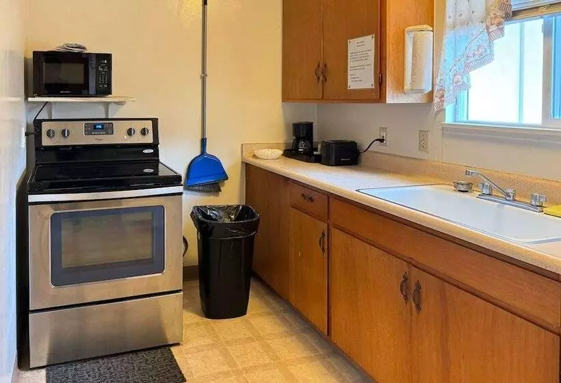 Hotelli Quality Inn & Suites