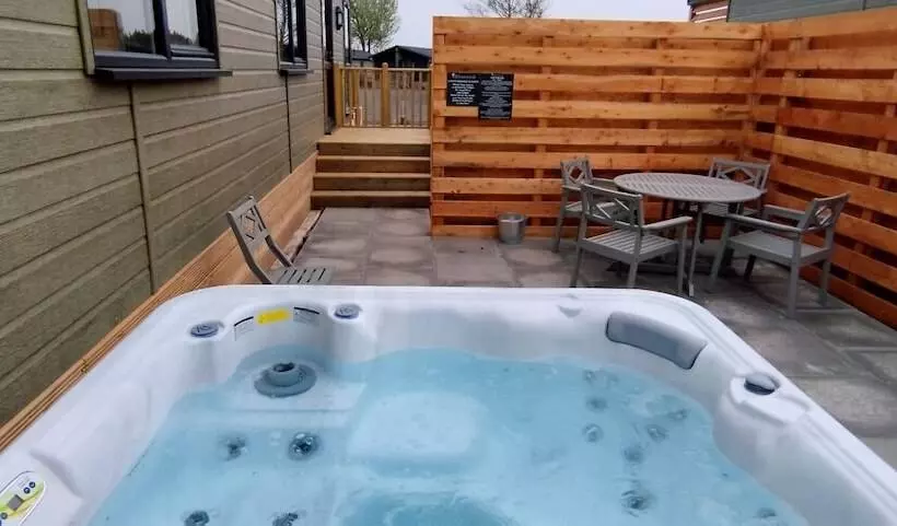 Hotelli Silverwood Resort