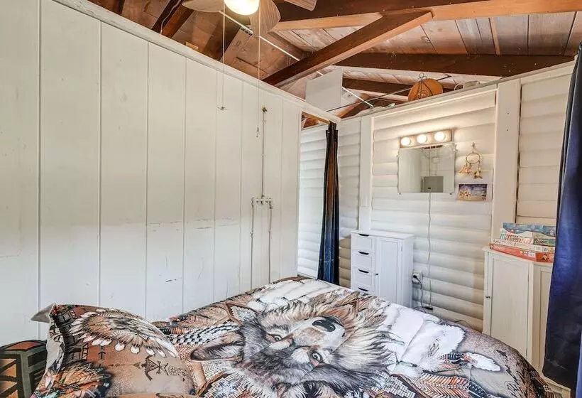 Kimberling City Cabin: 5 Min Walk To Lake