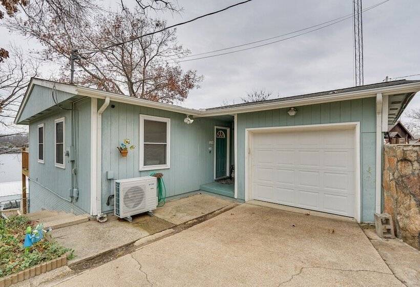 Lakefront Gravois Mills Home W/ Dock, Dogs Welcome