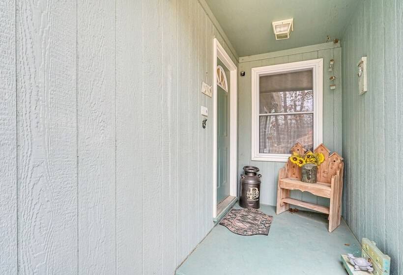 Lakefront Gravois Mills Home W/ Dock, Dogs Welcome