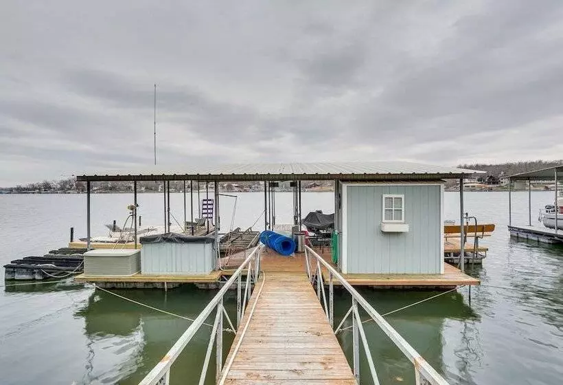 Lakefront Gravois Mills Home W/ Dock, Dogs Welcome
