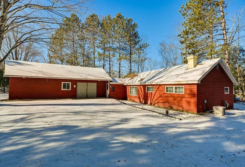 Lakefront Townsend Cabin W/ Fire Pit & Dock!