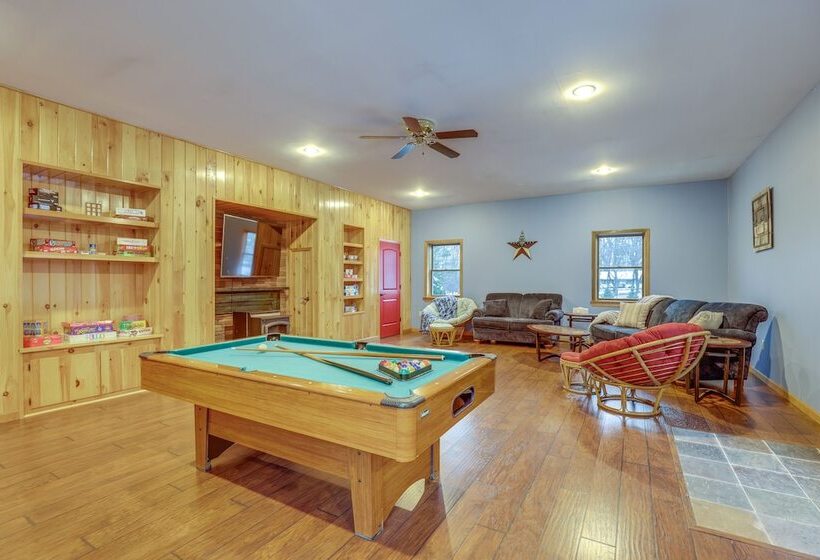 Lovely Interlaken Home W/ Fire Pit & Yard!