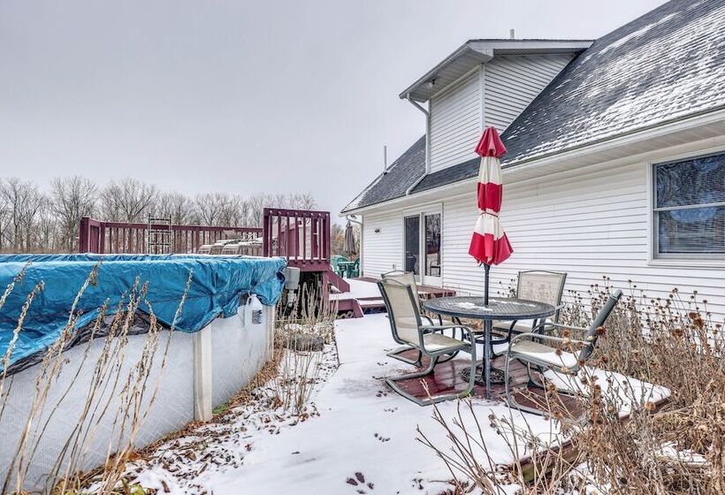 Lovely Interlaken Home W/ Fire Pit & Yard!