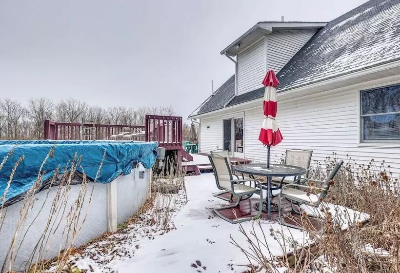 Lovely Interlaken Home W/ Fire Pit & Yard!