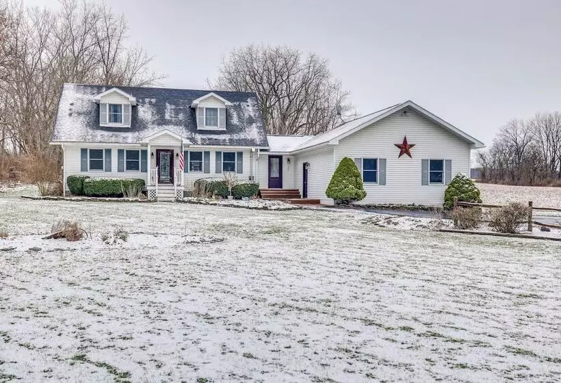 Lovely Interlaken Home W/ Fire Pit & Yard!
