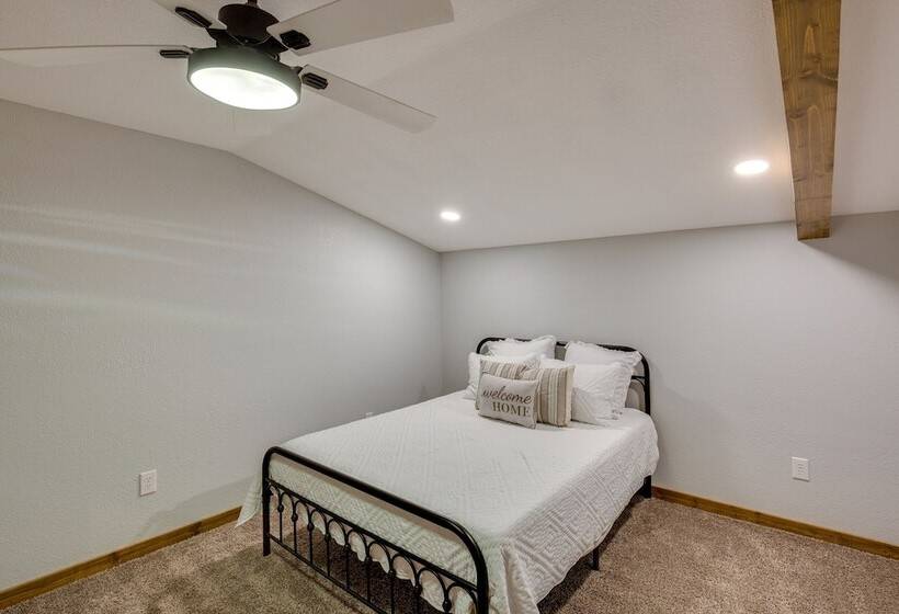 Peaceful Yantis Retreat 1 Mi To Lake Fork!