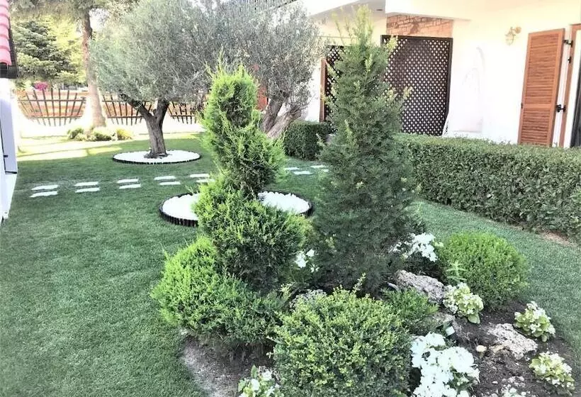 Majatalo Amaryllis Luxury Rooms