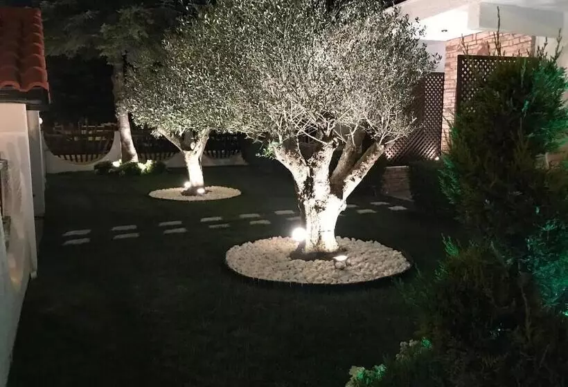 Majatalo Amaryllis Luxury Rooms