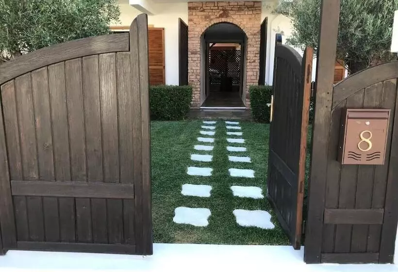 Majatalo Amaryllis Luxury Rooms