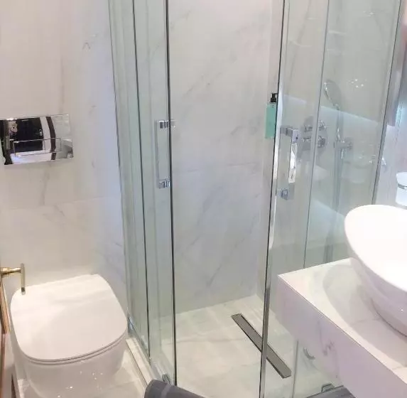 Majatalo Amaryllis Luxury Rooms