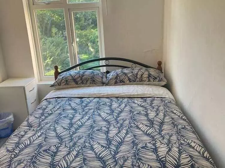 ペンション Rahal Hackney