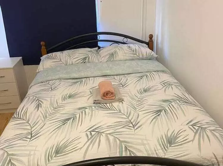 ペンション Rahal Hackney