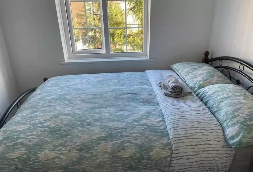 ペンション Rahal Hackney