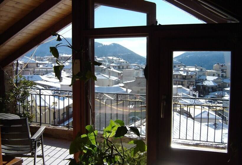 Пансион Rigas Hotel Arachova