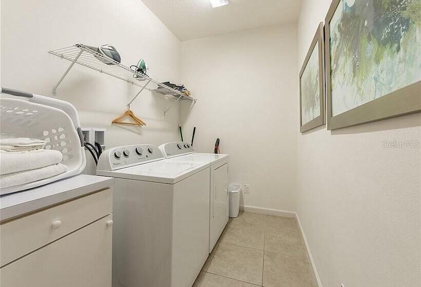 Perennial Paradise At Solterra Resort