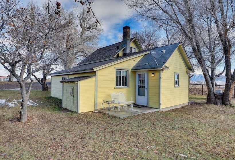 Pet Friendly Utah Abode W/ Patio, Fire Pit & Yard!