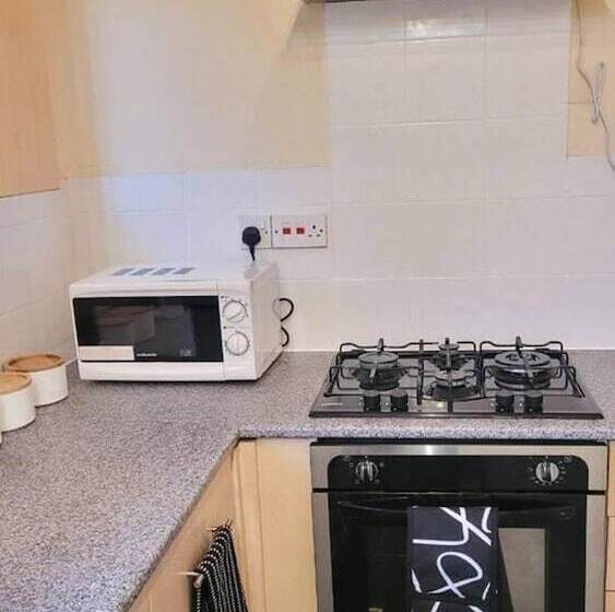 レジデンス 3 Bed House In Warrington