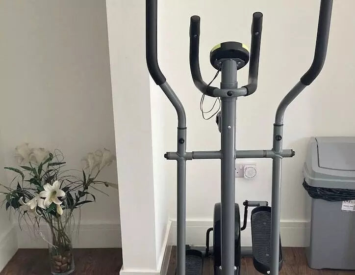 اقامتگاه Lovely 4 Bed House In Central Wolverhampton