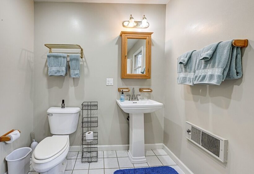 Rustic North Carolina Cabin W/ Fire Pit & Porch