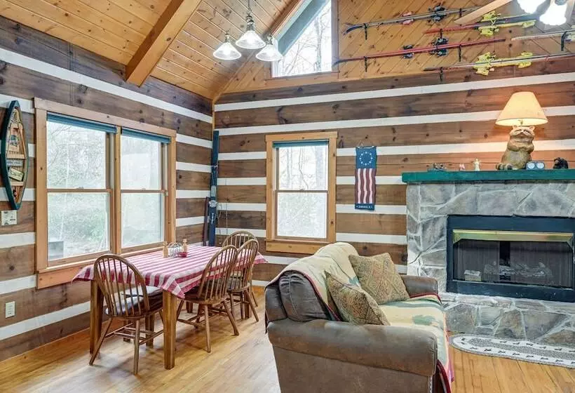 Rustic North Carolina Cabin W/ Fire Pit & Porch