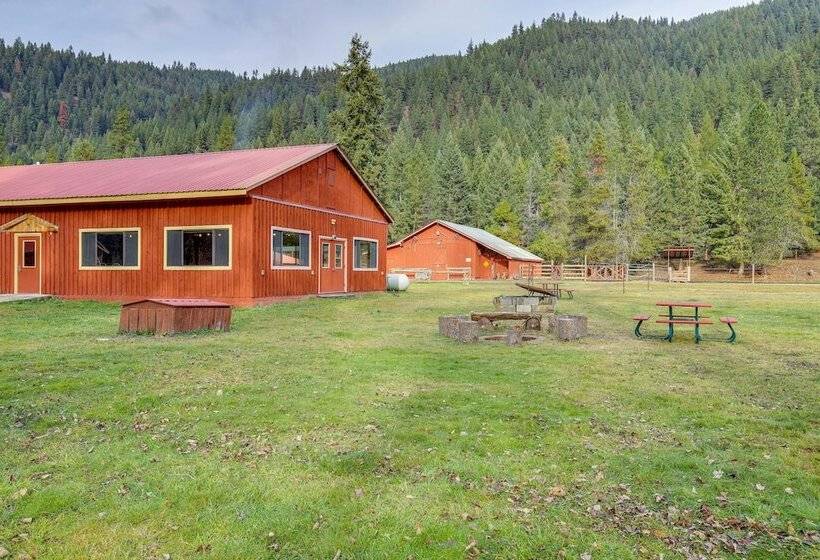 Montana Cabin: Day Trip To Glacier Natl Park!