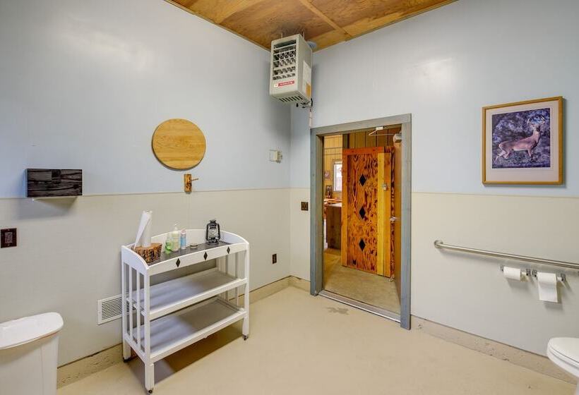 Montana Cabin: Day Trip To Glacier Natl Park!