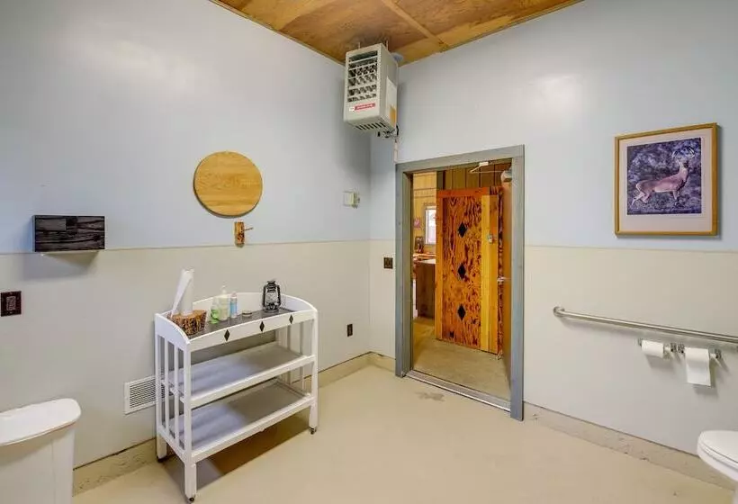 Montana Cabin: Day Trip To Glacier Natl Park!