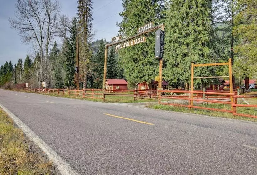 Montana Cabin: Day Trip To Glacier Natl Park!