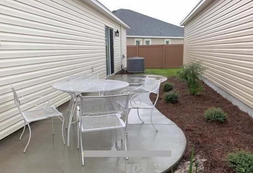 Soper   Patio Villa In The Village Of Marsh Bend