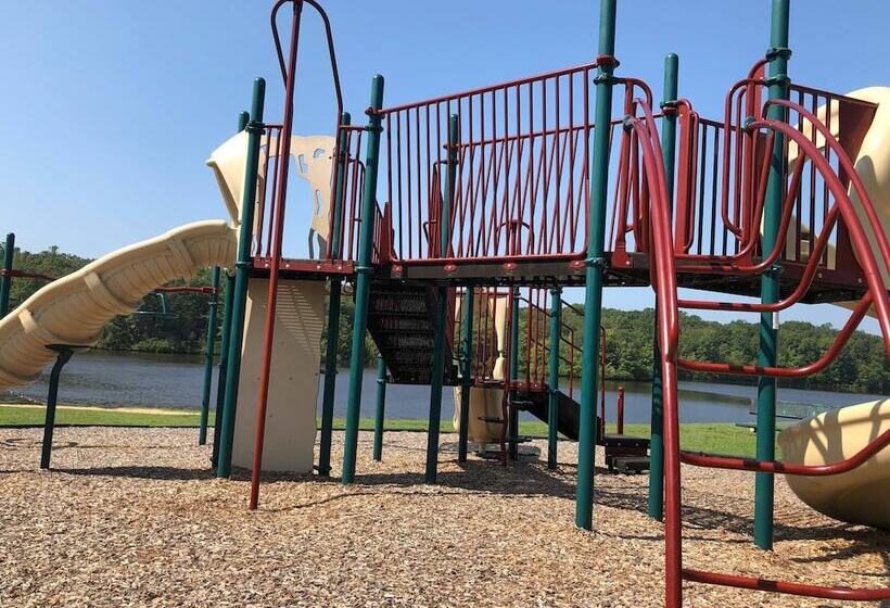 Wilderness Presidential Resort