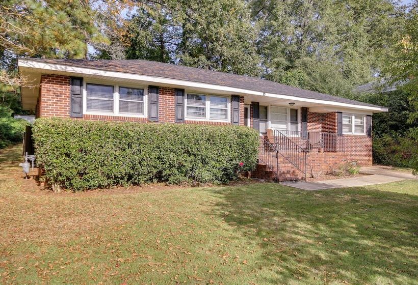 Augusta Retreat W/ Al Fresco Dining + Gas Grill!