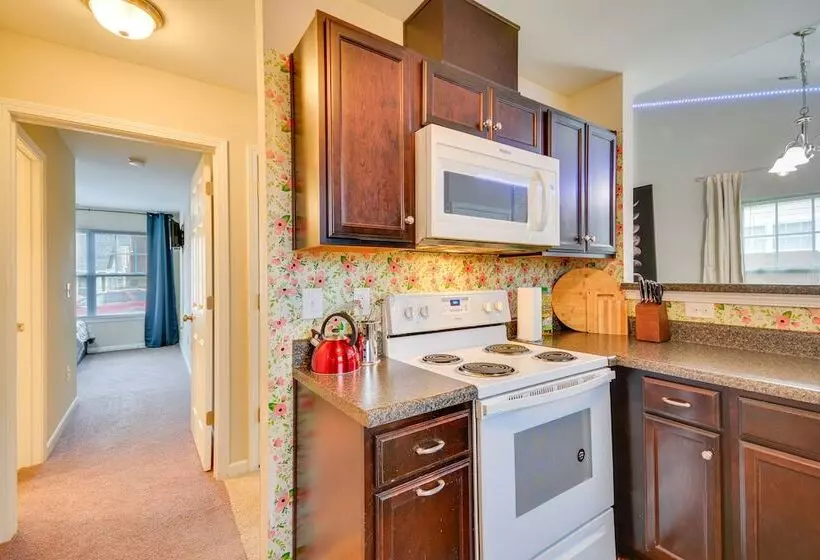 Charming High Point Home W/ Yard: 4 Mi To Hpu!