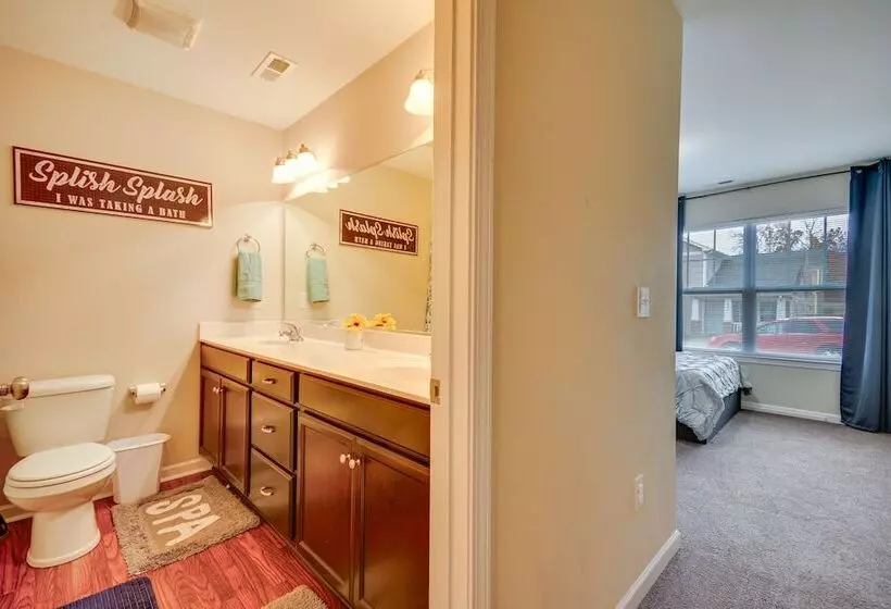 Charming High Point Home W/ Yard: 4 Mi To Hpu!