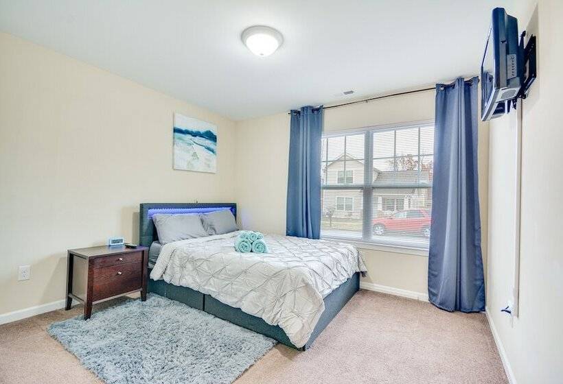 Charming High Point Home W/ Yard: 4 Mi To Hpu!