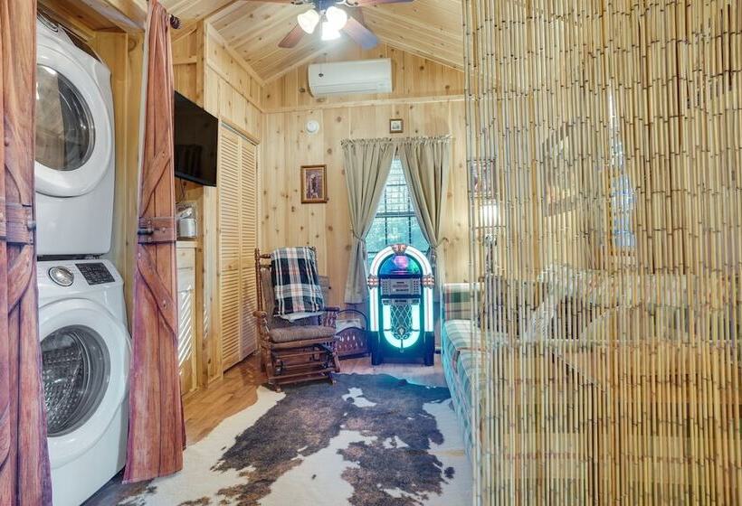 Quaint Cabin W/ Pool + Lake Access, 7 Mi To Helen!