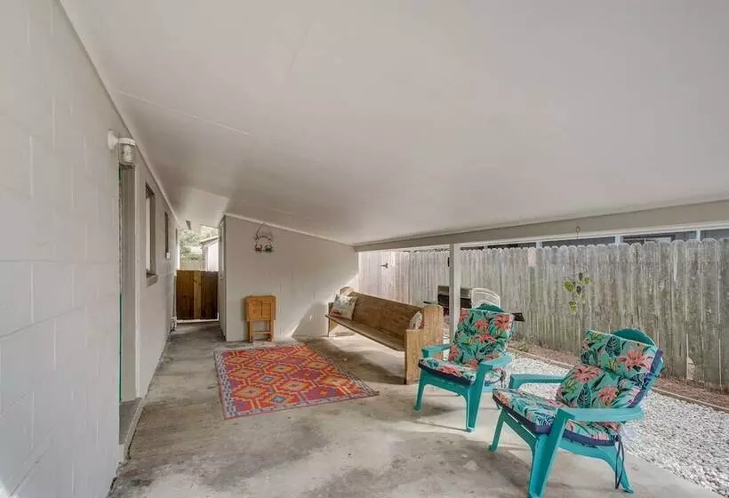 Cozy St Simons Island Cottage   Close To Beaches!